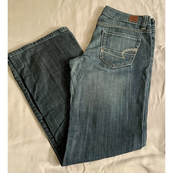 American Eagle Jeans Womens Real Flare Medium Wash Size 4 Short Live Your Life - Picture 1 of 7